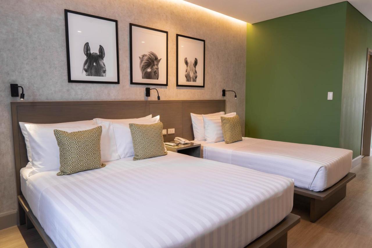 Primeway Suites Cebu Dış mekan fotoğraf